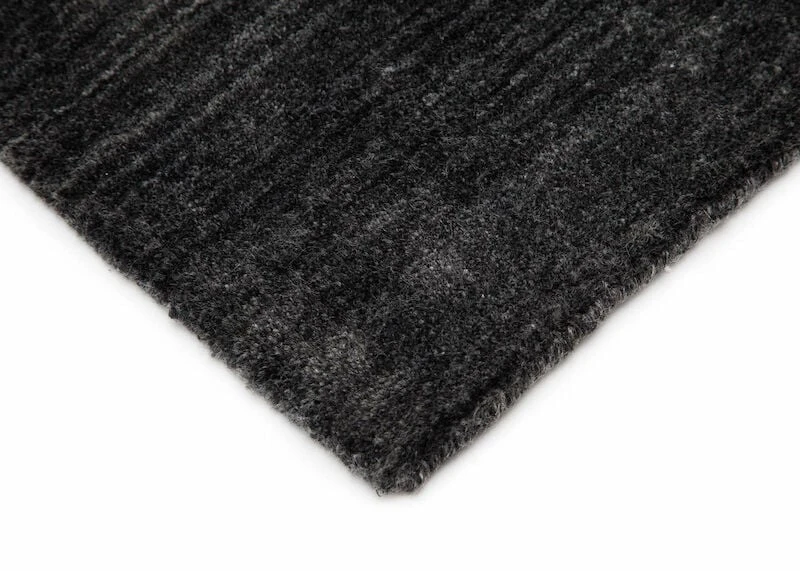 K&M K/M Safir Viskoosimatto 240x340 Cm Antrasiitti 5 K&M K/M Safir Viskoosimatto 240x340 Cm Antrasiitti - Image 3