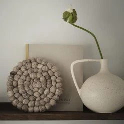 Svanefors Nisha Pannunalunen Ø 20 Cm Musta -Emibig Store Svanefors nisha pannunalunen 20cm nougat miljoossa