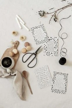 Xeraliving HEY LITTLE ONE Vauvakortti 10,5x14,8 Cm -Emibig Store Xeraliving hey little one vauvakortti 1