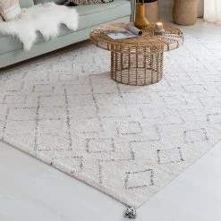 Fanni K Hanki Puuvillamatto 200x290 Cm Valkoinen/musta -Emibig Store fanni k hanki puuvillamatto 200x290 web