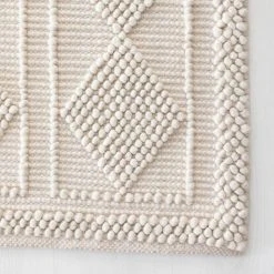 Fanni K Juuri Villamatto 240x340 Cm Luonnonvalkoinen -Emibig Store fanni k juuri villamatto luonnonvalkoinen 200x300 web 3