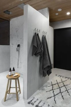 Veke Saana Käsipyyhe 50x70 Cm Tummanharmaa -Emibig Store saana pyyhe tummanharmaa 1