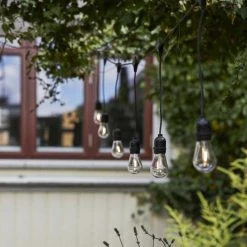 Noortrade String Light Ulkovalosarja 10-ledillä Musta 10 Noortrade String Light Ulkovalosarja 10-ledillä Musta -Emibig Store string light valosarja 10L musta 2 miljoo