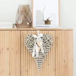 Bloomingville Lasimaljakko Ruskea -Emibig Store sydan pajukranssi 40cm harmaa web 4 1