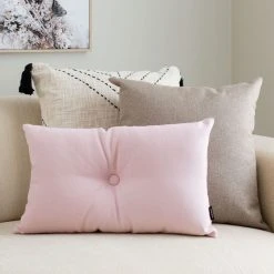 Veke Tiuku Koristetyyny 30x50 Cm Maitokahvi -Emibig Store tiuku koristetyyny 30x50cm vaalea roosa web